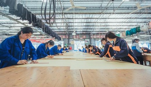 武汉军需工业技工学校服装设计与制作专业