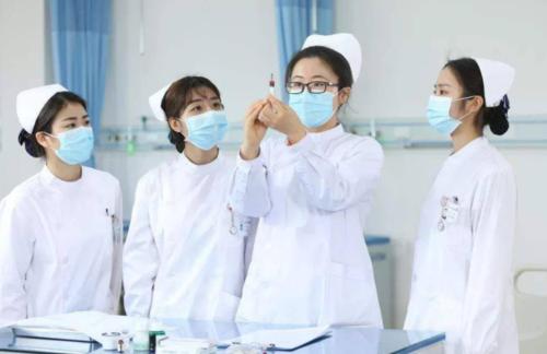 武汉军需工业技工学校护理专业